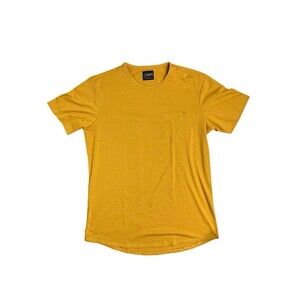Cuts Clothing  T-Shirt Men's L Mustard Yellow Elongated Hem Fit 4-Way Stretch